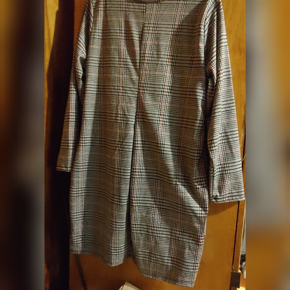 ❤NWT Plaid Cross Front LS Dress - Picture 7 of 8